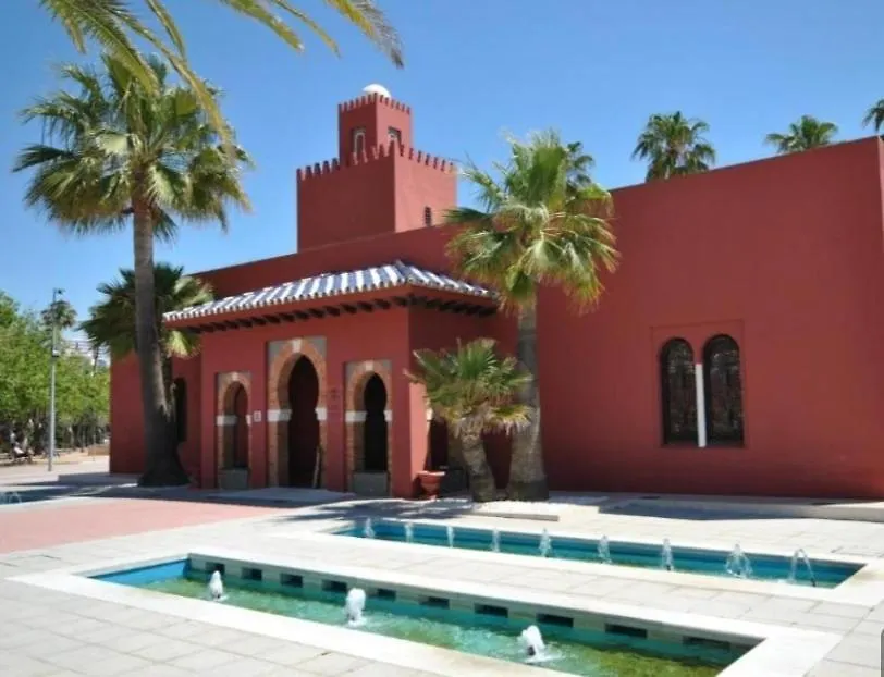 Precioso Apartamento Con Piscinas Y Vistas Al Mar. Benalmadena