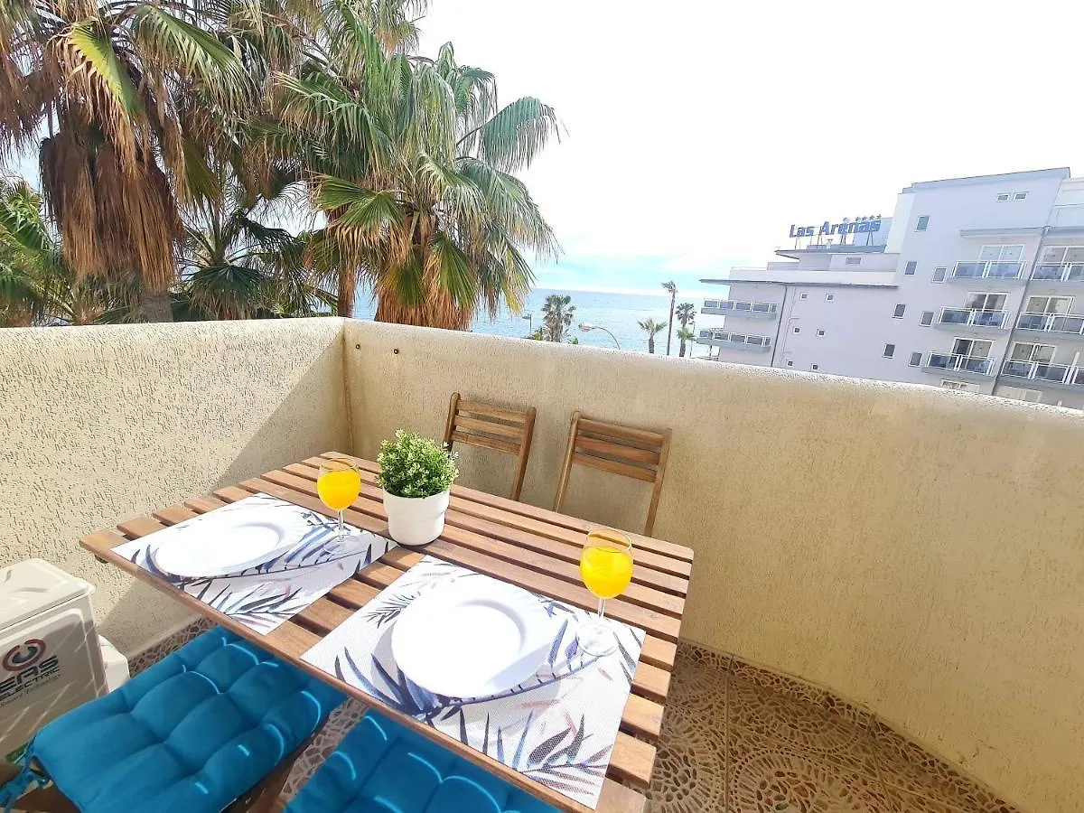 Precioso Apartamento Con Piscinas Y Vistas Al Mar. Benalmadena